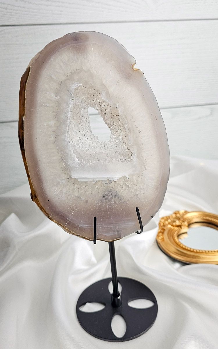 Agate Slab on Stand n.3