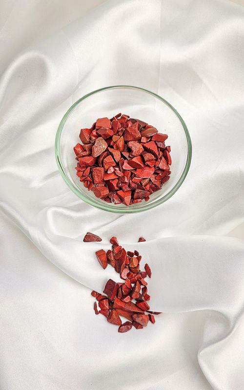 Red Jasper Chips (100gr)