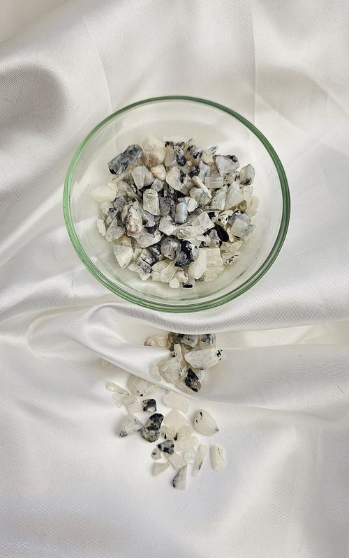 Rainbow Moonstone Chips (100gr)