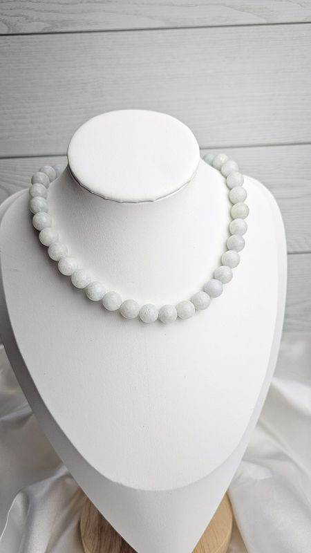 Necklace with Celestite (10mm)
