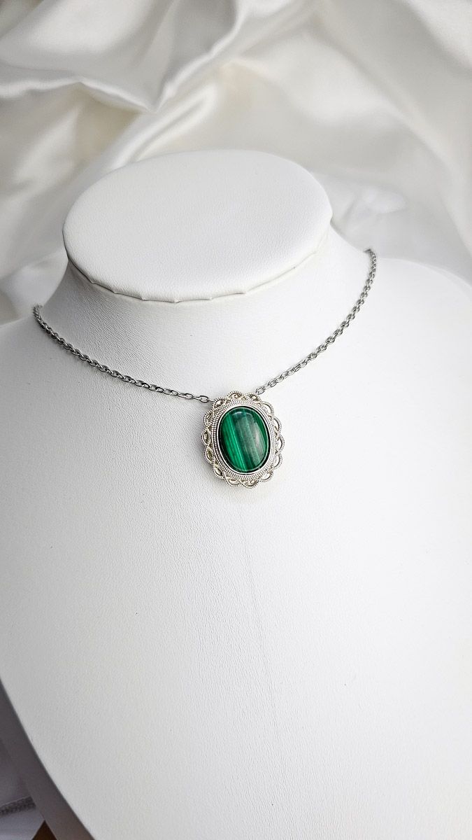 Etnic Necklace in Malachite n.1