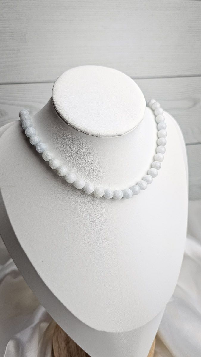 Necklace with Celestite (8mm)