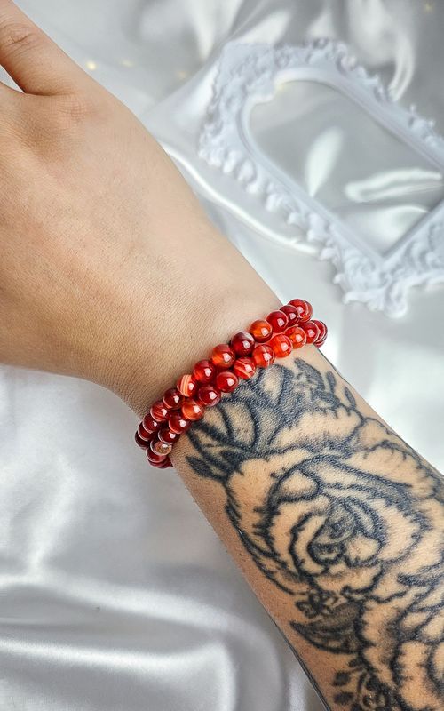 Elastic Bracelet in Carnelian Agate