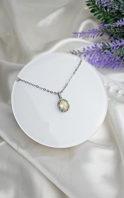 Necklace in Lemon Citrine Quartz