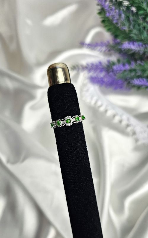 Adjustable Gothic Ring in Diopside (FROM SIZE 13)