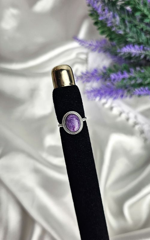 Adjustable Ring in Charoite (FROM SIZE 11)