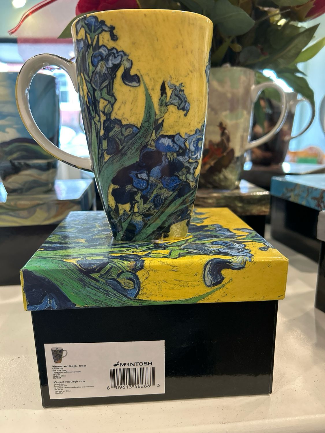 Mcintosh Lilac Irises Grand Mug