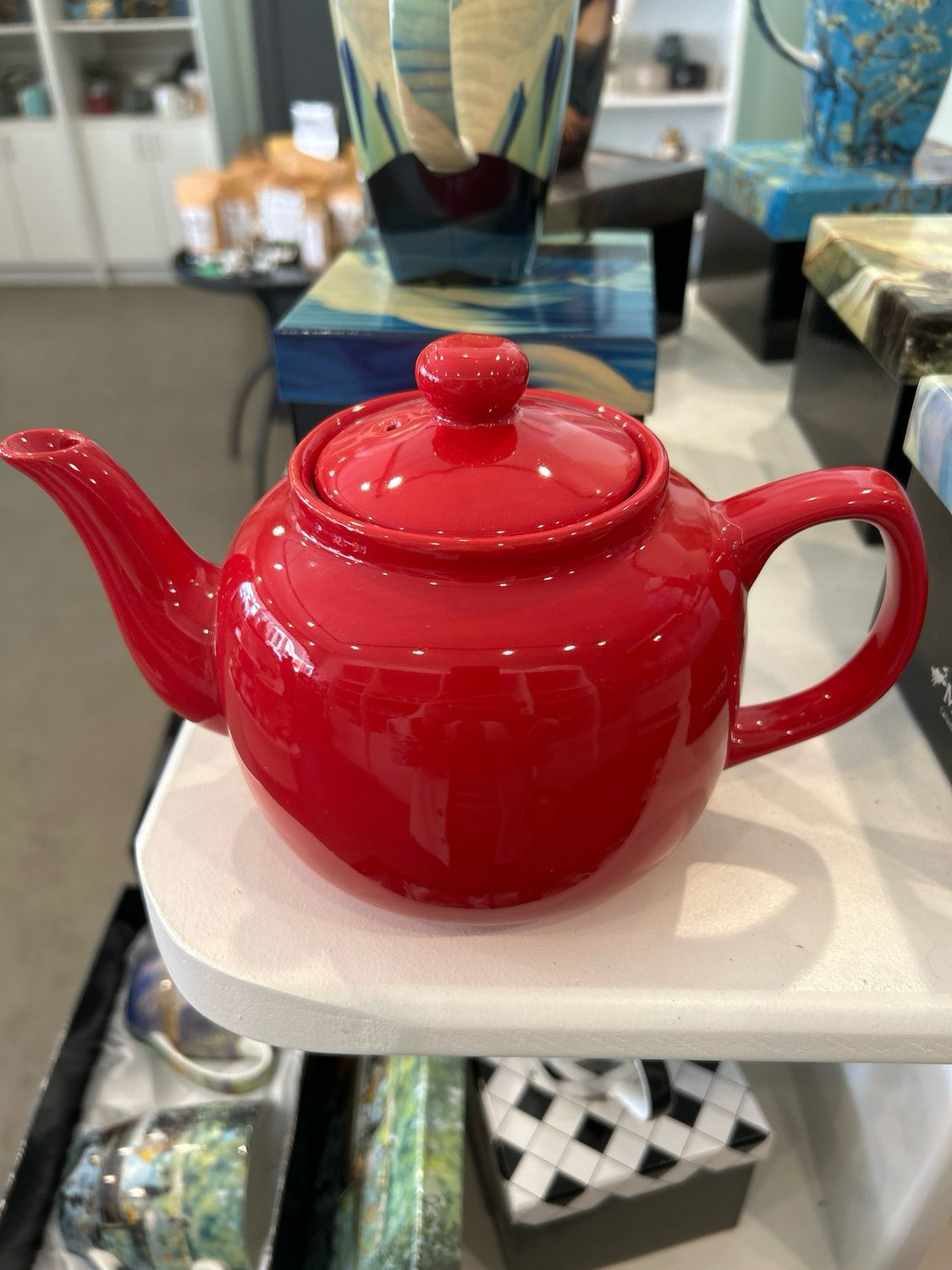 6 Cup Red Teapot