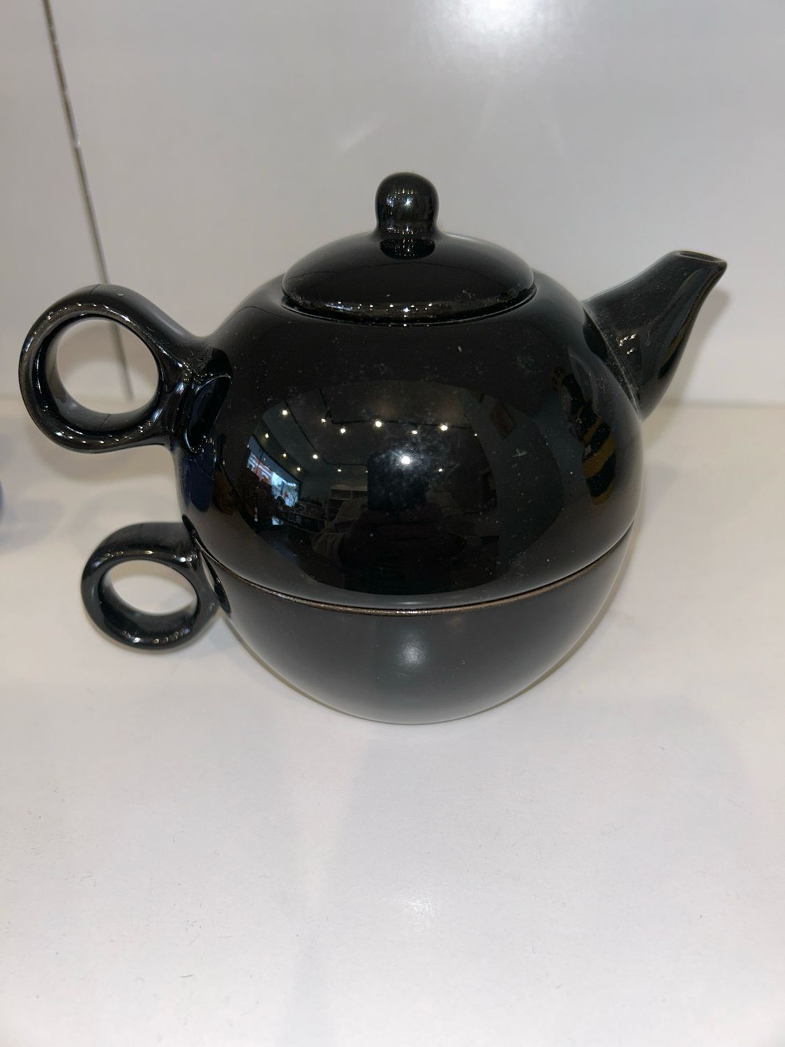 Two cup teapot and cup Black