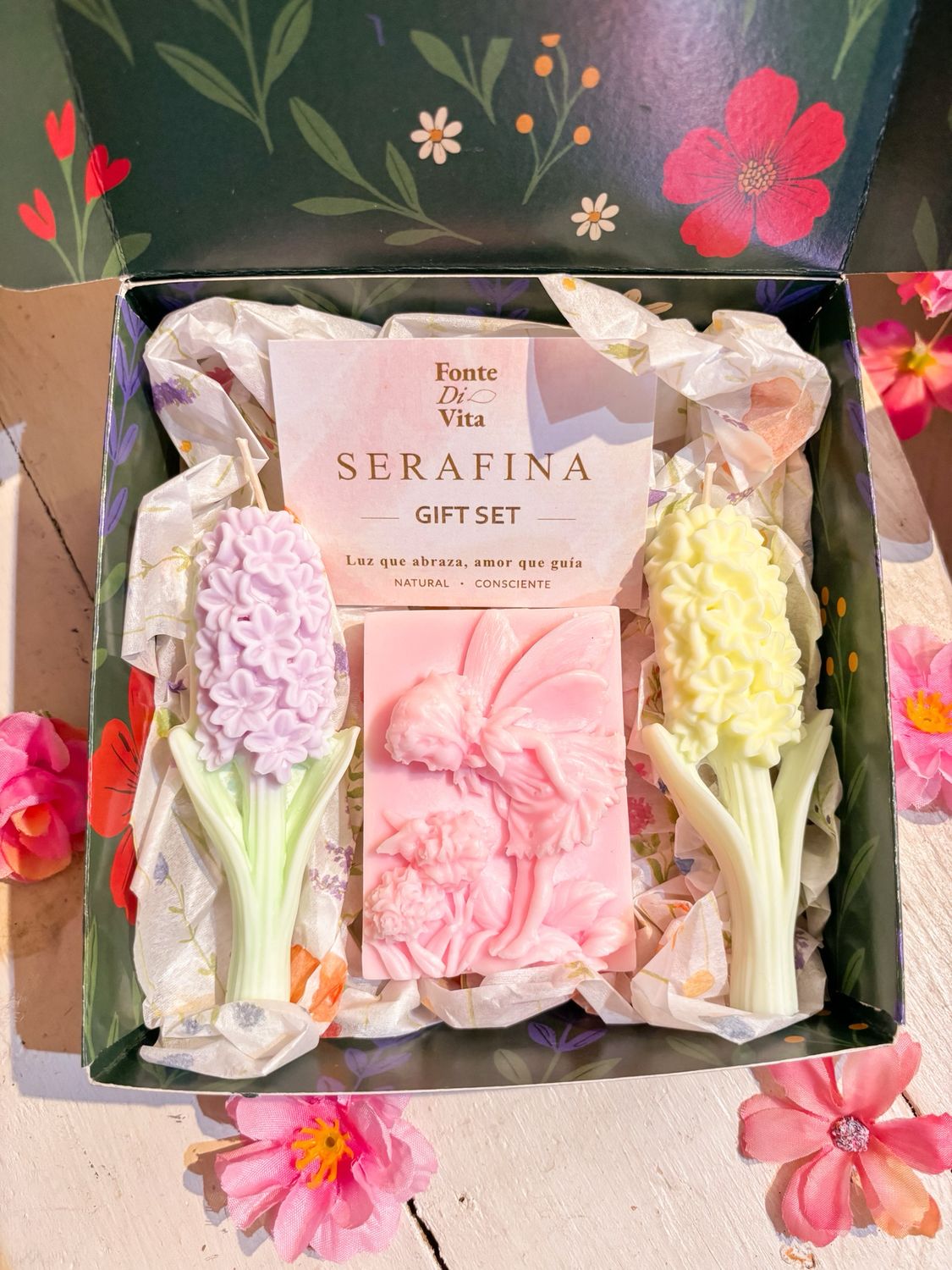 Gift box Serafina ( colores aleatorios) Gift box Serafina ( colores aleatorios)