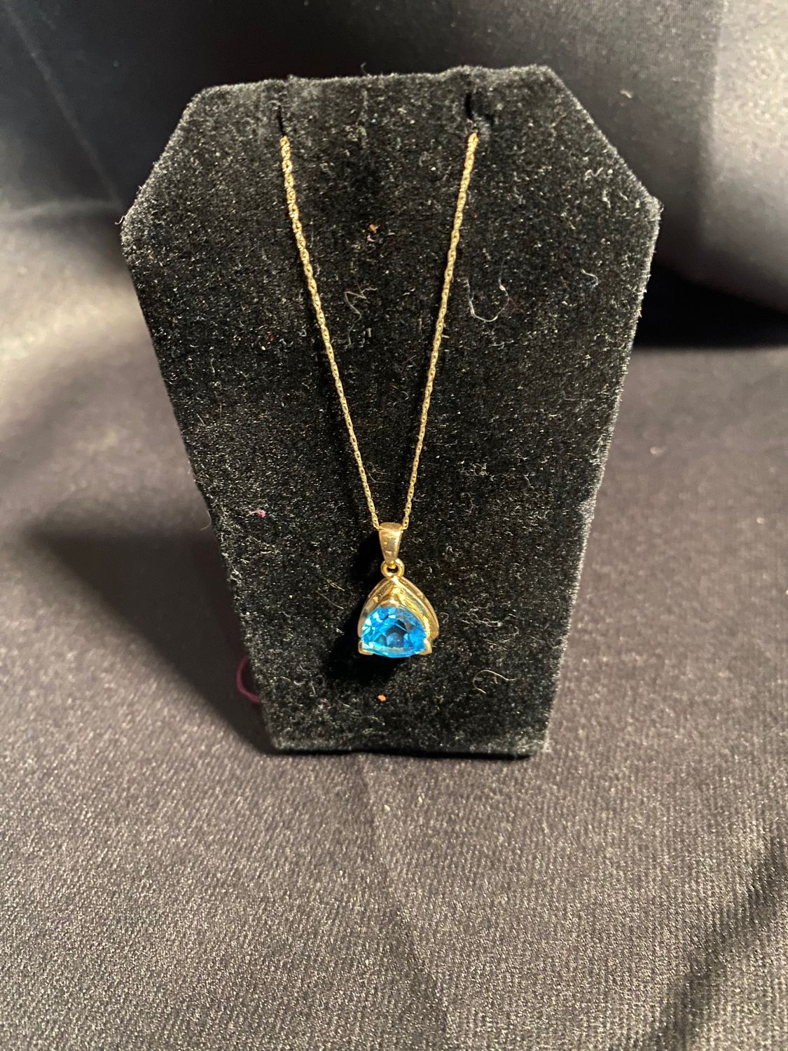 10k Gold Blue Topaz Necklace