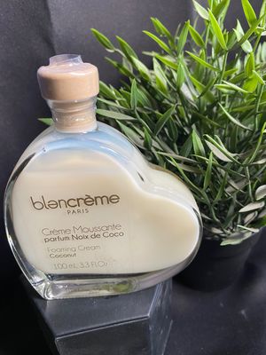 Blancreme Bath & Shower Cream Coconut Blancreme Bath & Shower Cream Coconut