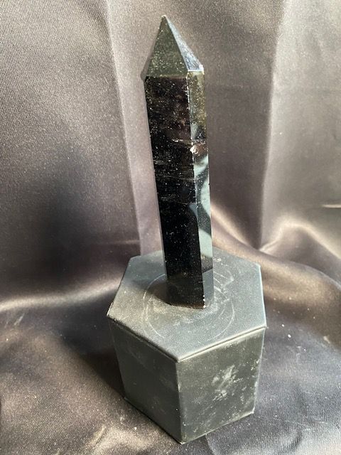 Obsidian Obelisk