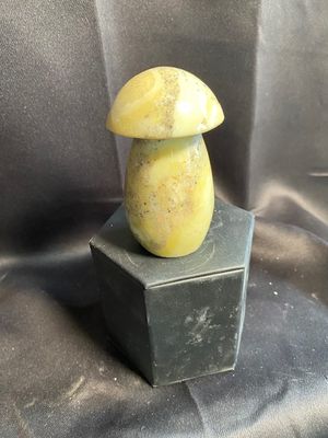 Lg Opal Mushroom