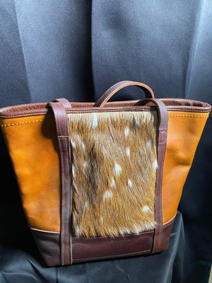 Axis Purse