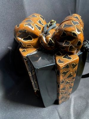 Timmy Woods Gift Box Purse