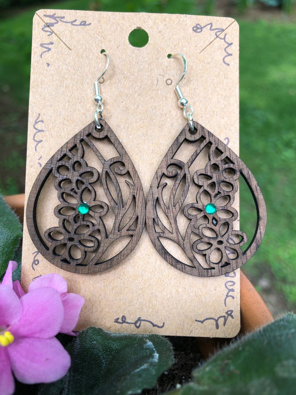 Handmade Walnut Earrings Green Bling Three Flower Style Decorated FREE SHIPPING laser embellished