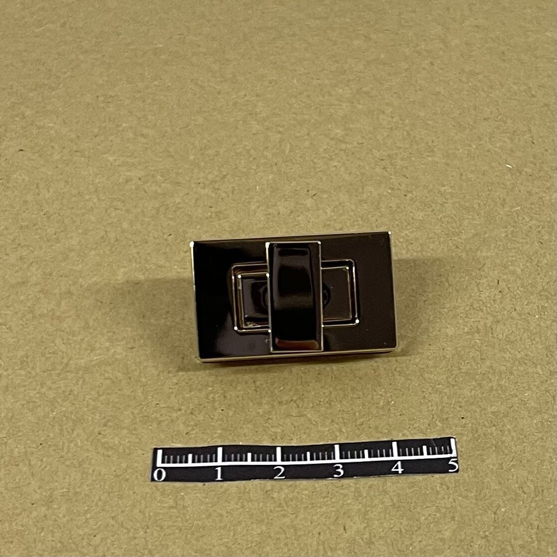 Tourniquet TM 33x20  - x 1, Finition: Nickel