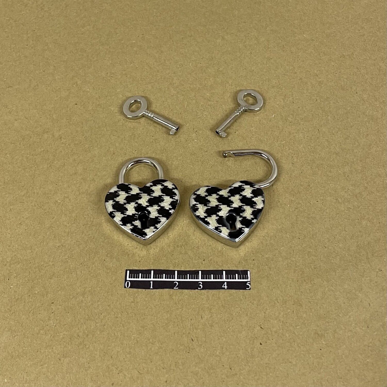 Cadenas cœur - x 2, Motif: Pied de poule