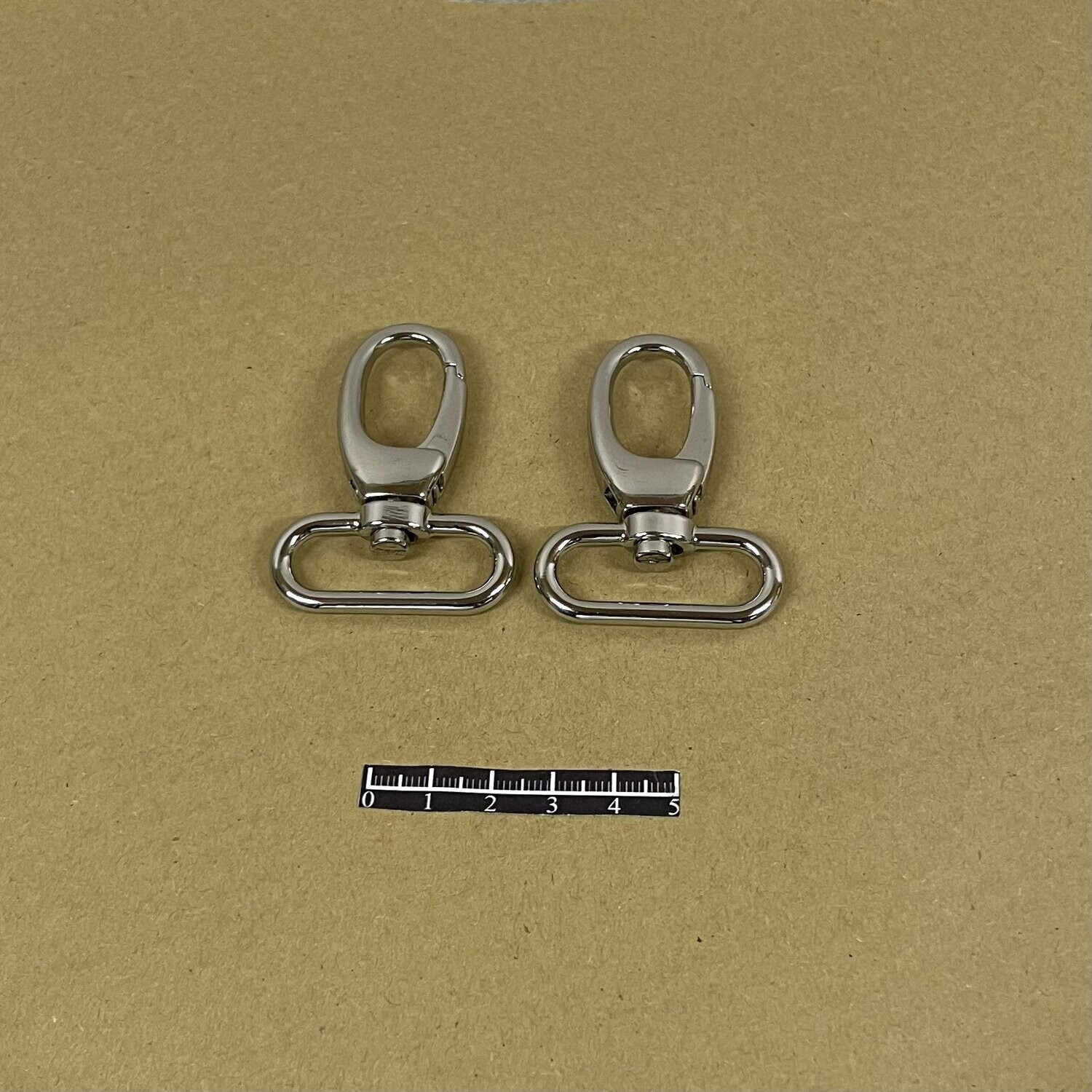 Mousqueton 82137/30 - x 2, Finition: Nickel