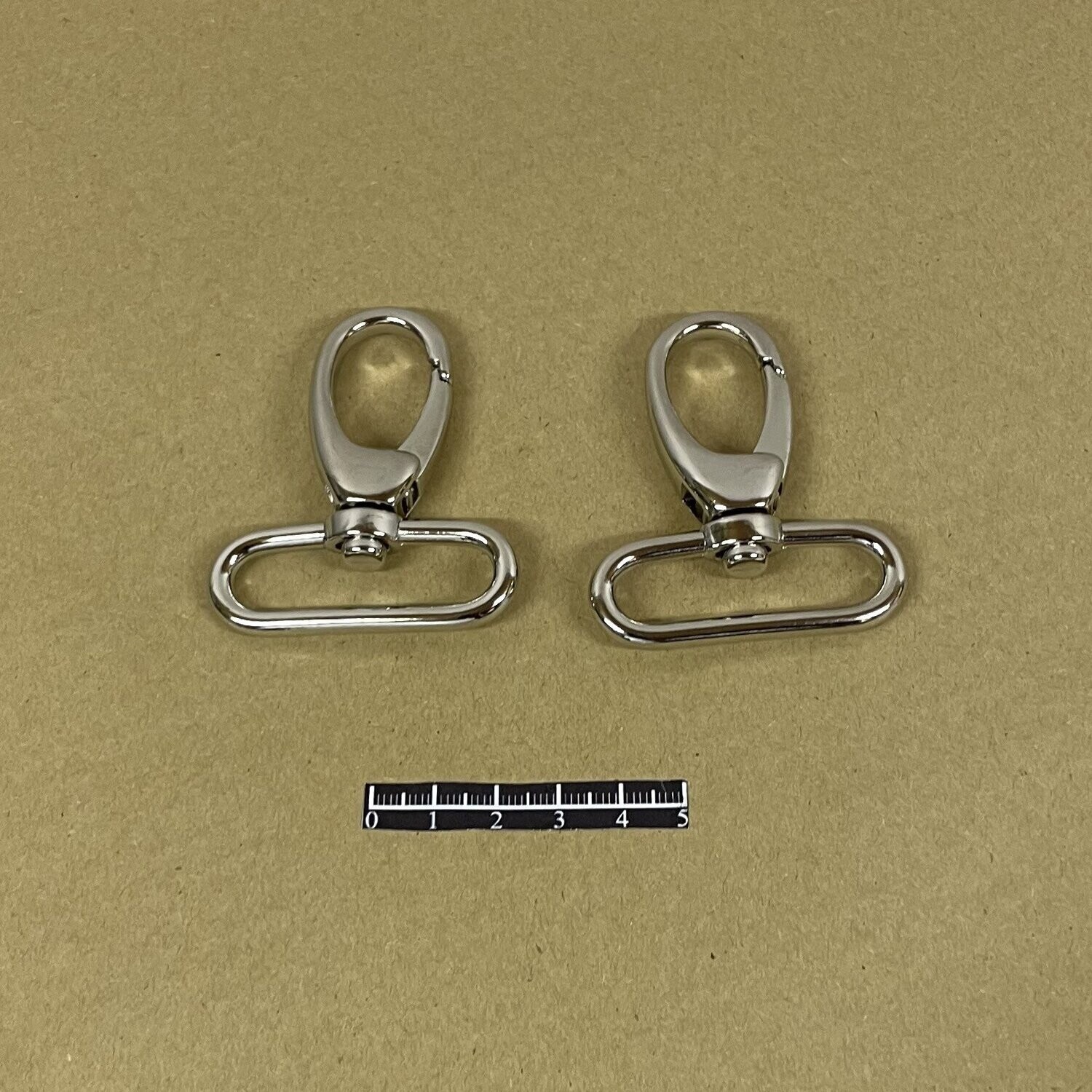 Mousqueton 82137/40 - x 2, Finition: Nickel