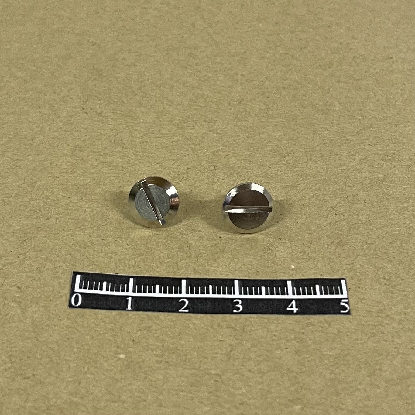 Vis jumelle 5mm Nickel - x 10