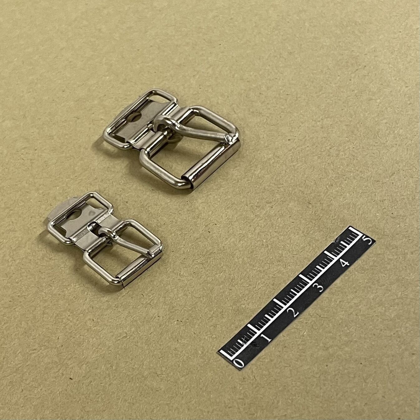 Boucle à chape 14mm Nickel - x 10