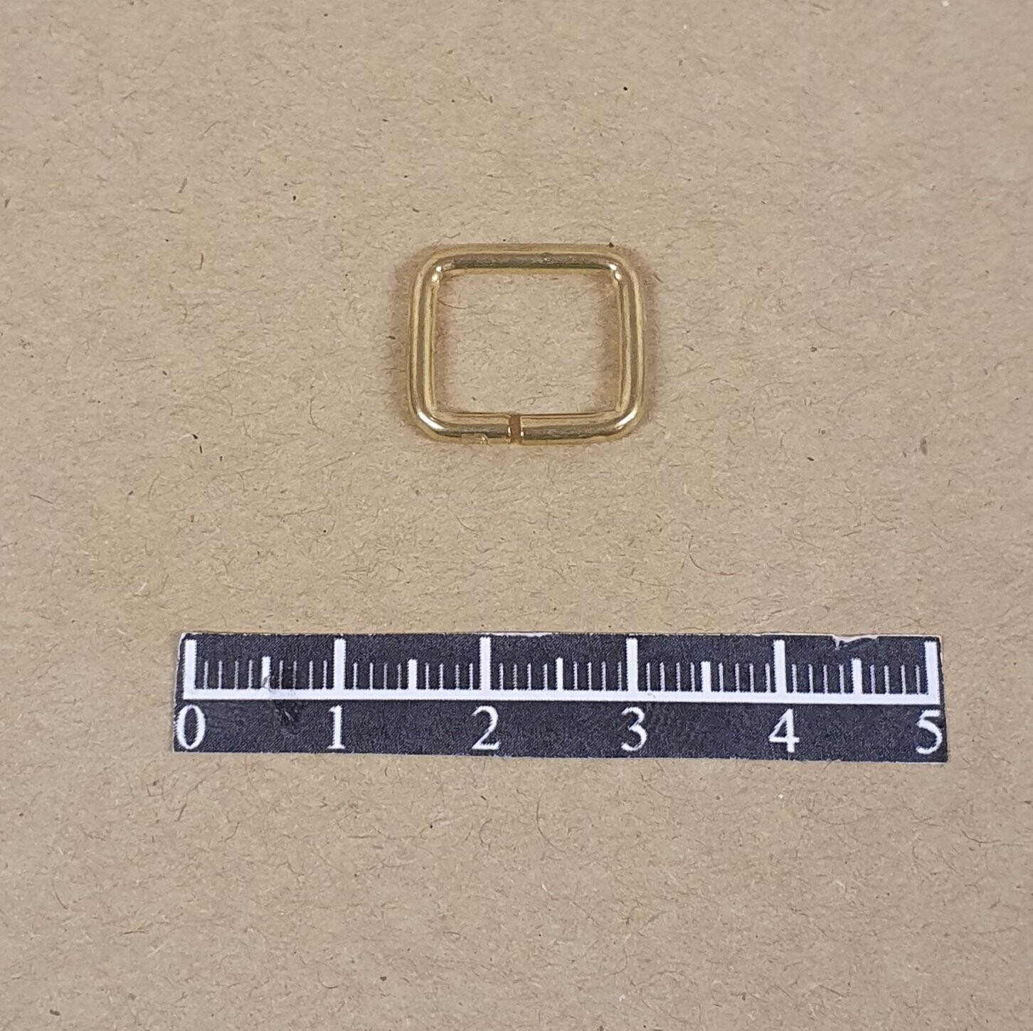 Passant 12x10x20 Laitonné - x 100