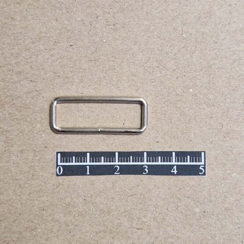 Passant 28x08x20 Nickel - x 50