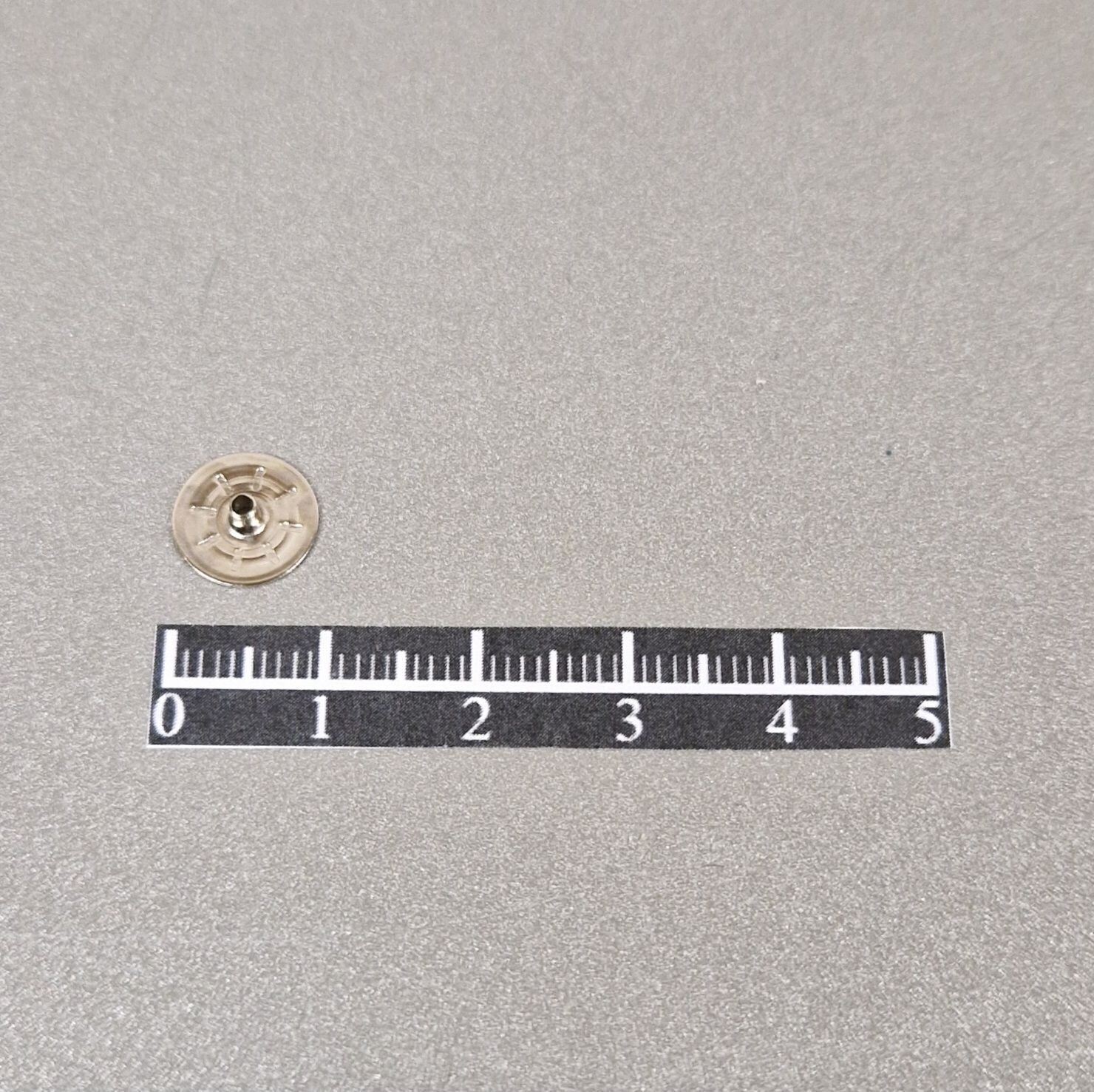 Ensemble pression invisible Ø9,4mm Laiton Nickel - x 50