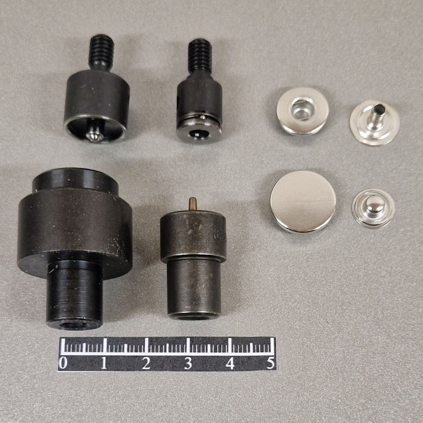 Kit de pose bouton pression plat Ø15,5mm