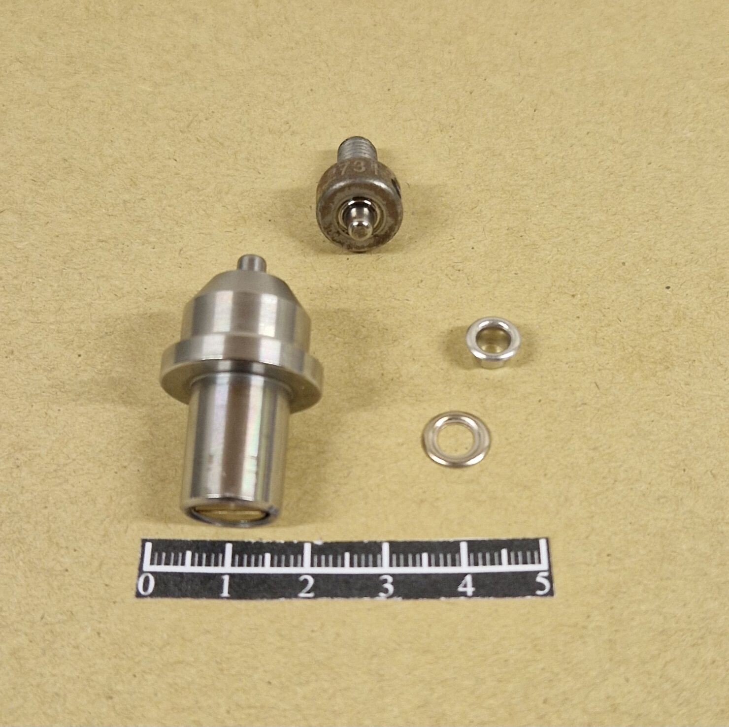 Kit de pose œillet Ø4,8mm