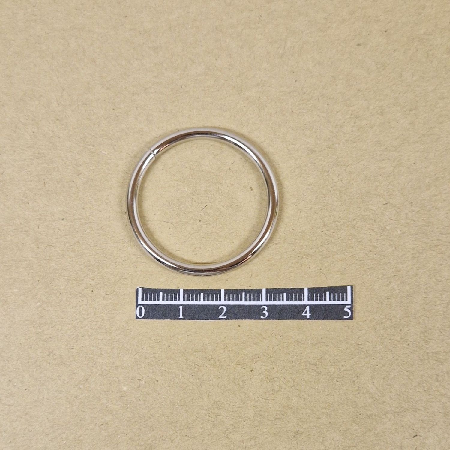 Anneau soudé 30x30 Nickel - x 10