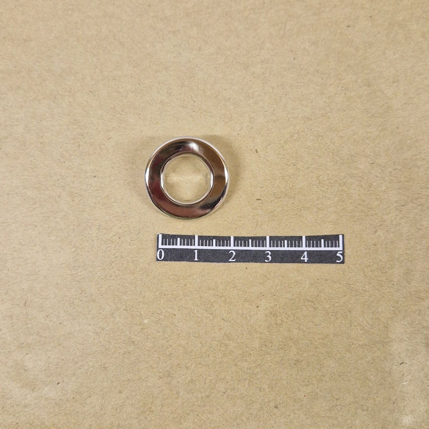 Ensemble œillet à griffes Nickel - x 20 Ensemble œillet à griffes Nickel - x 20, Diamètre: 12,5mm