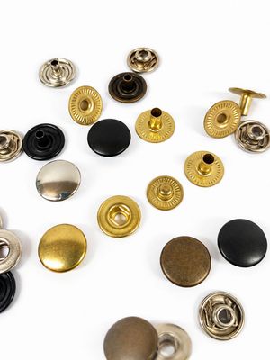 Snap fasteners – leather goods and garment manufacturing