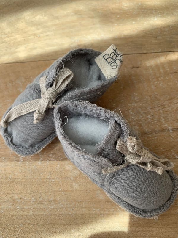 PEUCOS GREY BABYSHOWER