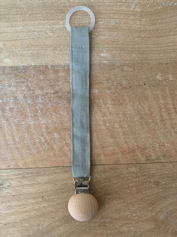 CHUPETEROS PINZA MADERA