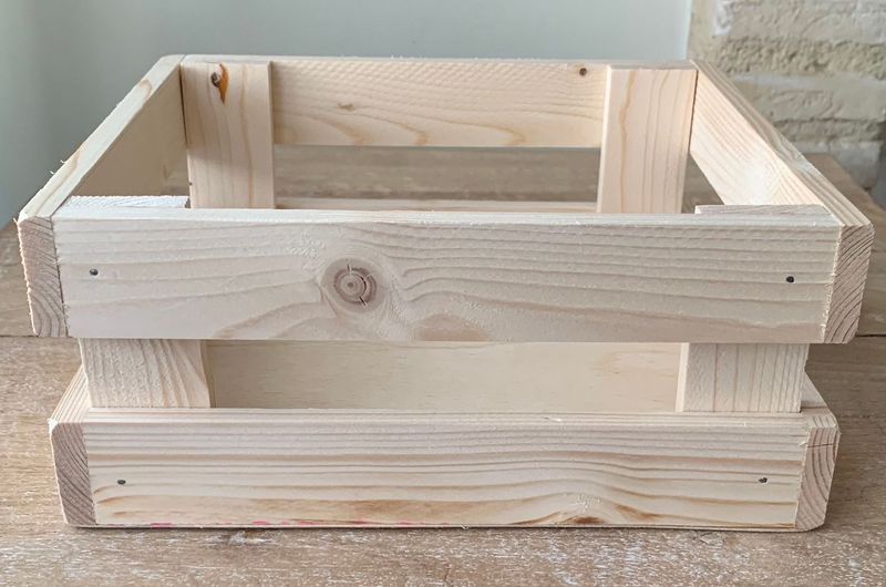CESTA DE MADERA 24*22*10