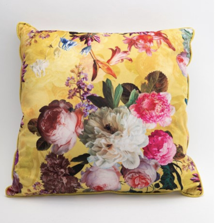 Botanical / Yellow with multicoloured flowers