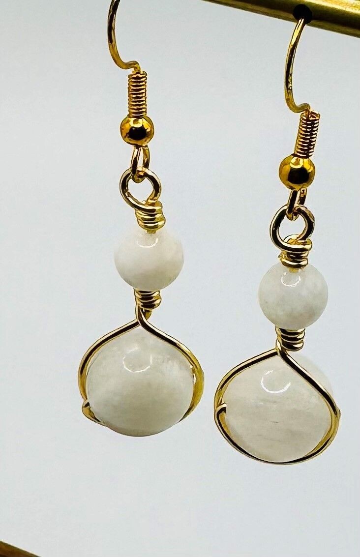 Mother of Pearl Dangle Earrings