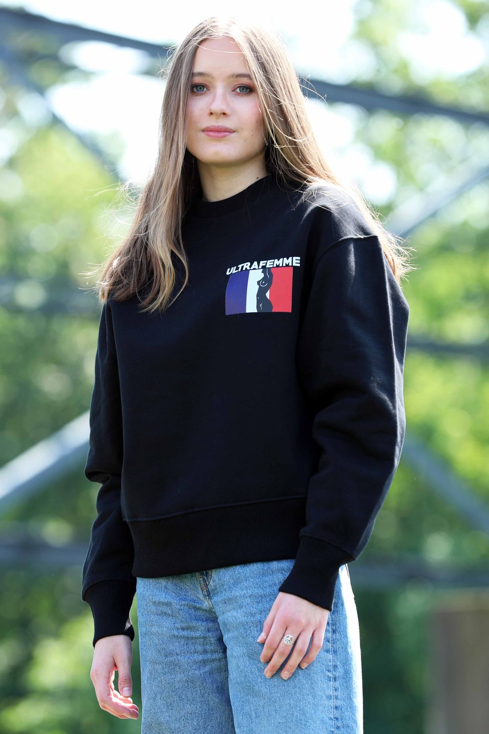 Electric Noir Sweater ULTRAFEMME