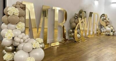 MR & MRS 4ft Letters prop free standing event gold mirror silver MDF