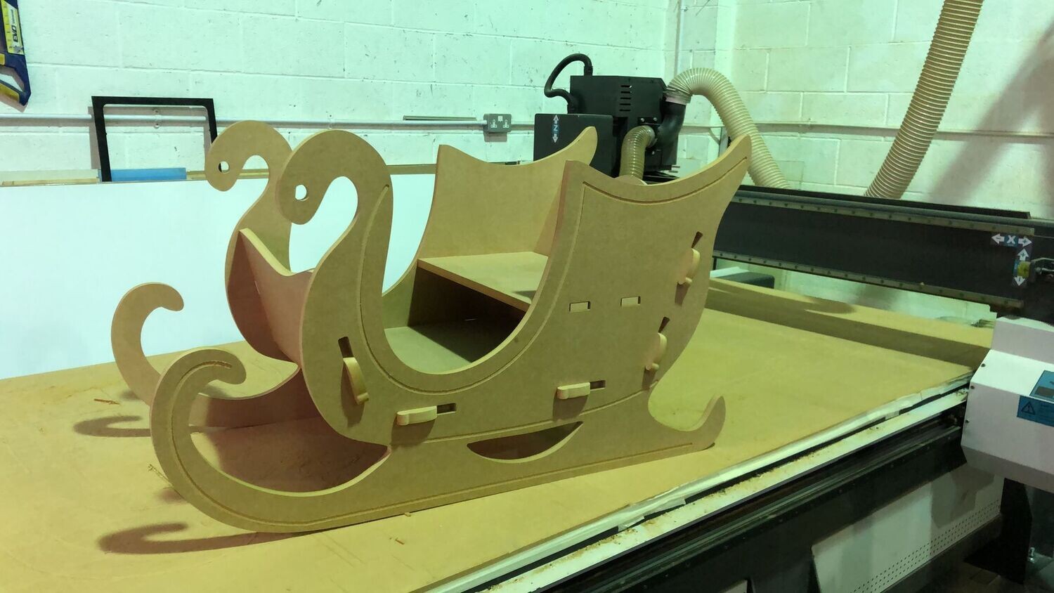 Large MDF Santa sleigh and reindeer prop party 4ft long - sit in sleigh picture photo props event wood balloons backdrop free standing Large MDF Santa sleigh and reindeer prop party 4ft long - sit in sleigh picture photo props event wood balloons backdrop free standing