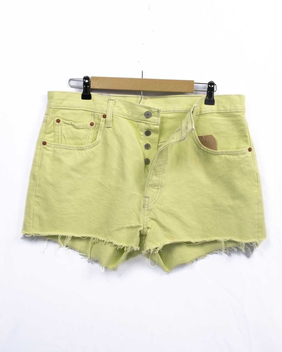 Levis 
Neon Shorts