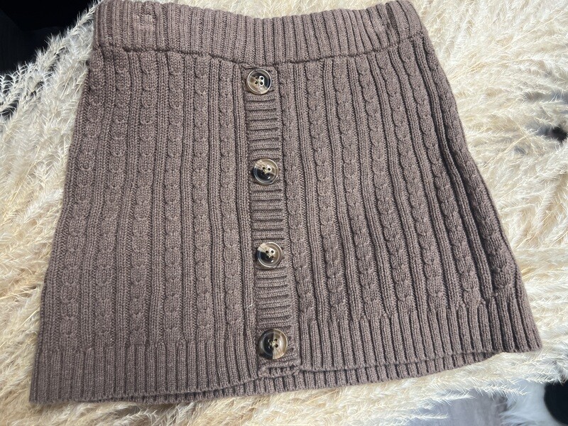 Knit Skirt