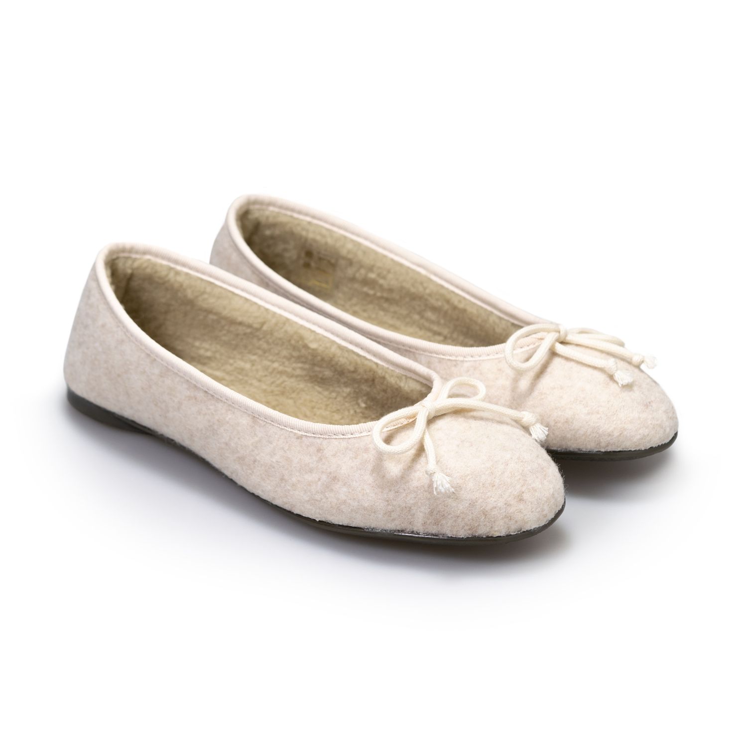 Fieltro arena. Reciclado. Bailarinas zapatillas casa