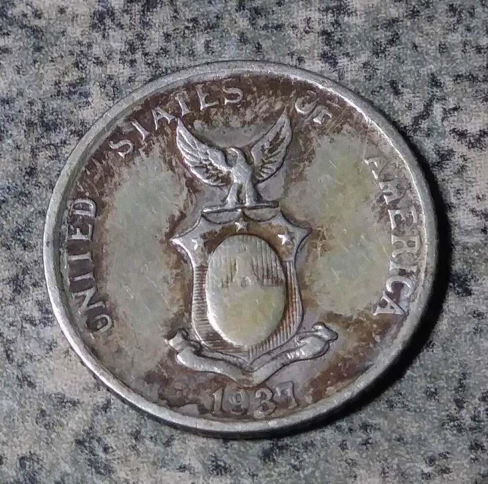 Philippines, 1937-M,  10 Centavos