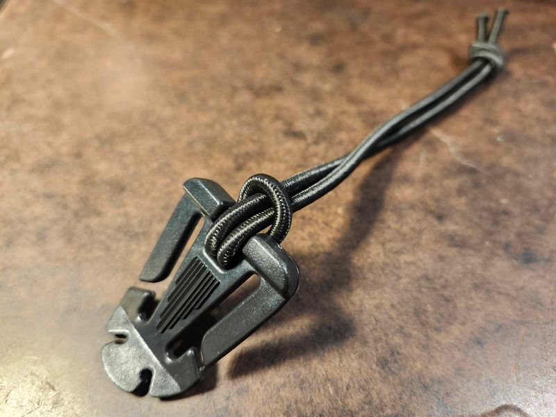 MOLLE Web Dominator Shock Cord Loop, Black