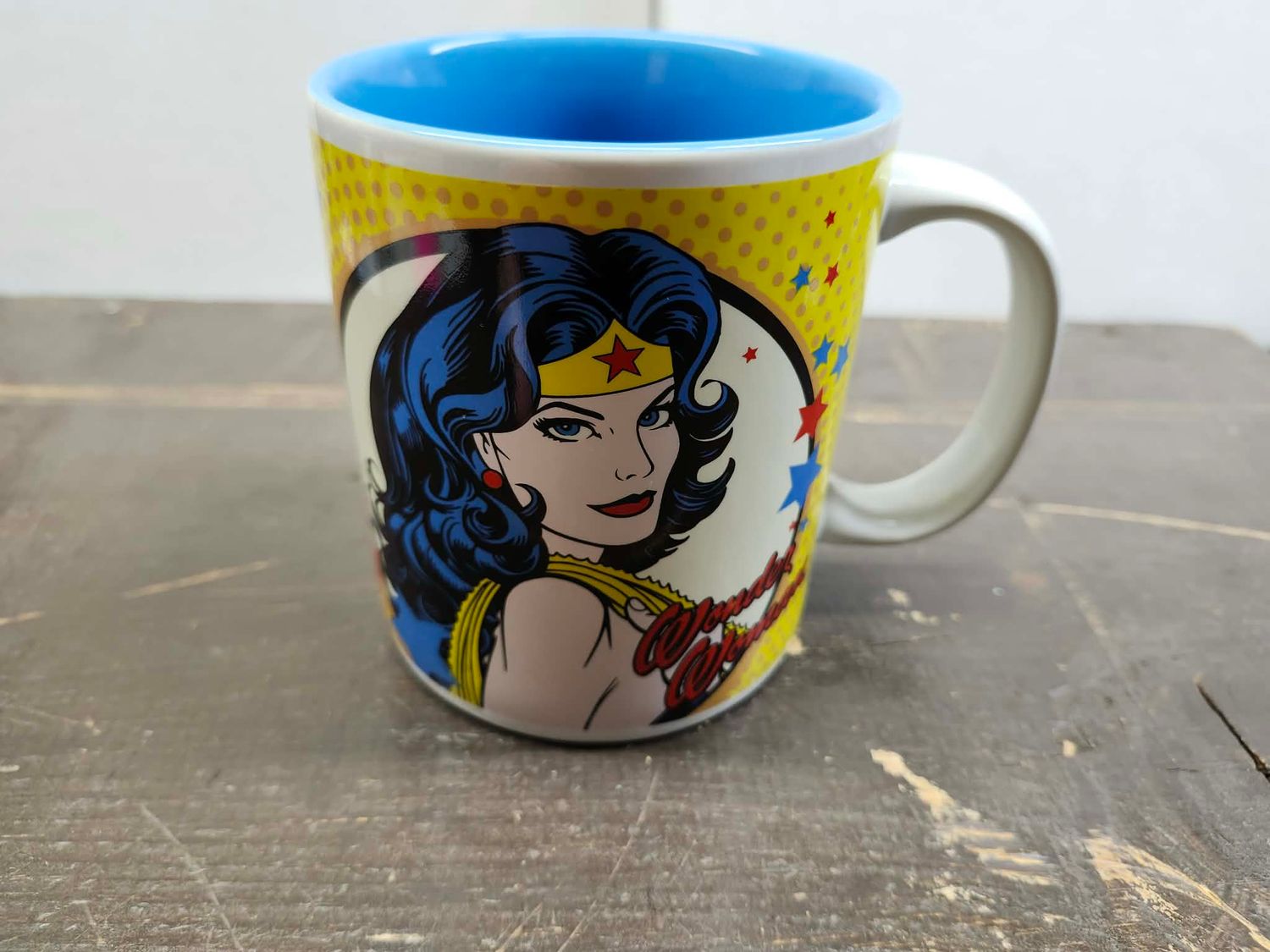 Wonder Woman Aphrodite Athena Yellow Coffee Cup Mug 12oz DC Comics Vandor (s13) Wonder Woman Aphrodite Athena Yellow Coffee Cup Mug 12oz DC Comics Vandor (s13)