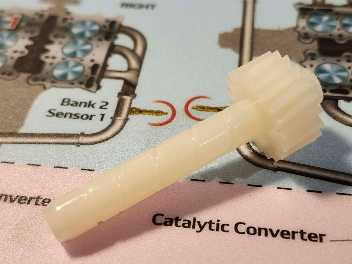 GM Automatic Transmission Speedometer Driven Gear, 19-Tooth, White